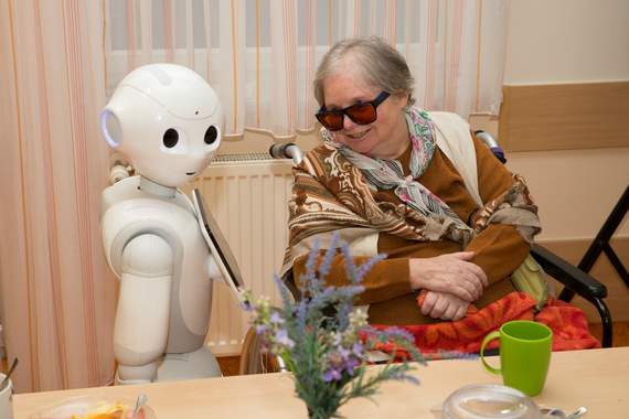  Tag der offenen Tür, Demenz, Pflege, Seniorenheim, Altenpflege, Senioren, Veranstaltungen, Innovation, Pepper, Roboter, Politik, Wirtschaft, Soziales